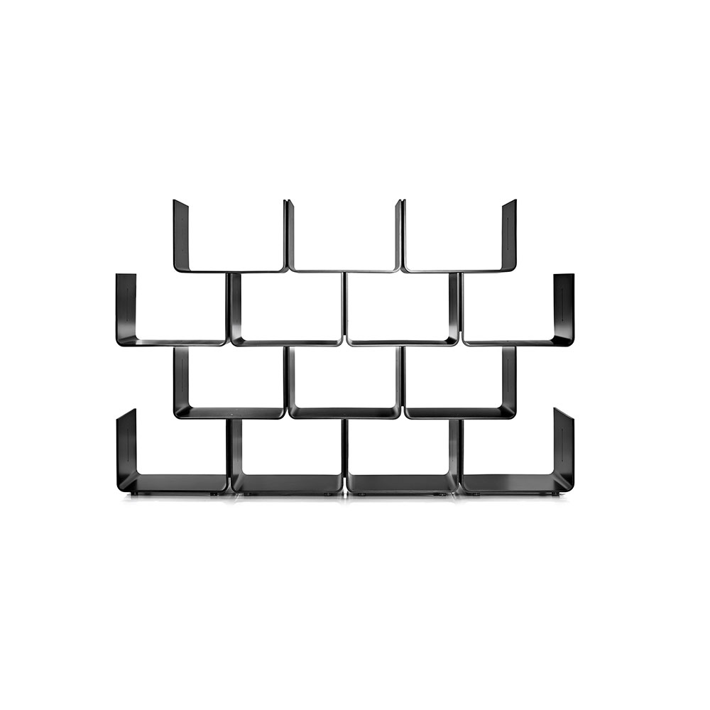 Magis_elysée_product_front_black_01-1