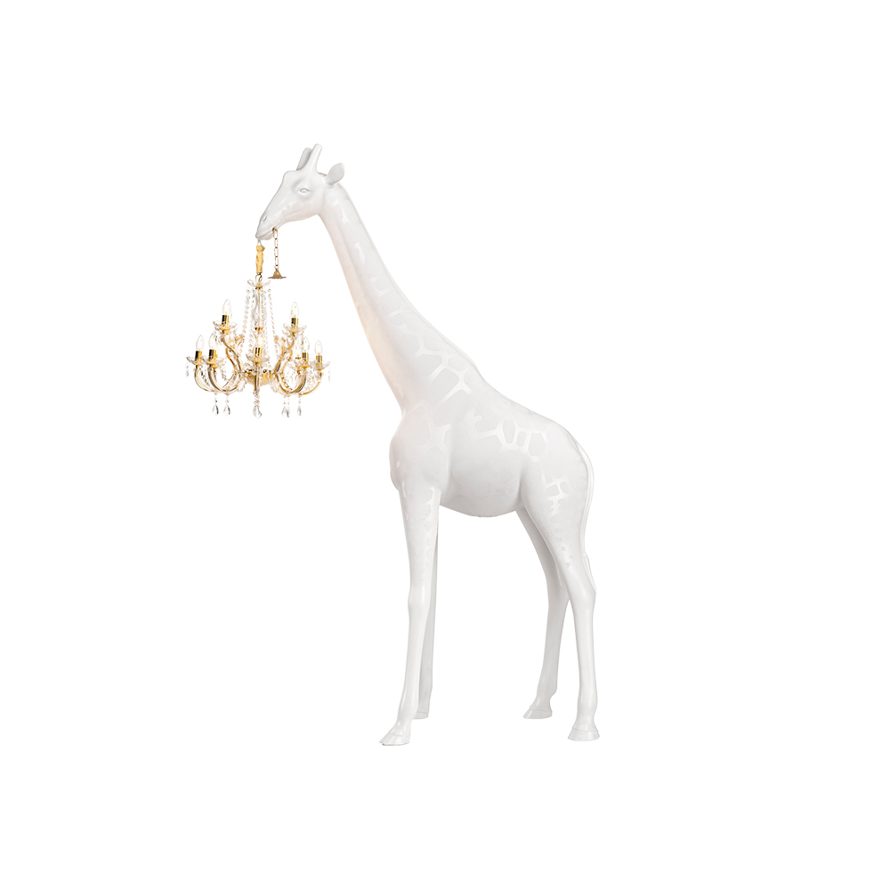 01a-qeeboo--piero-fasanotto-michele-branca--giraffe-in-love-M-indoor--design-marcantonio--white
