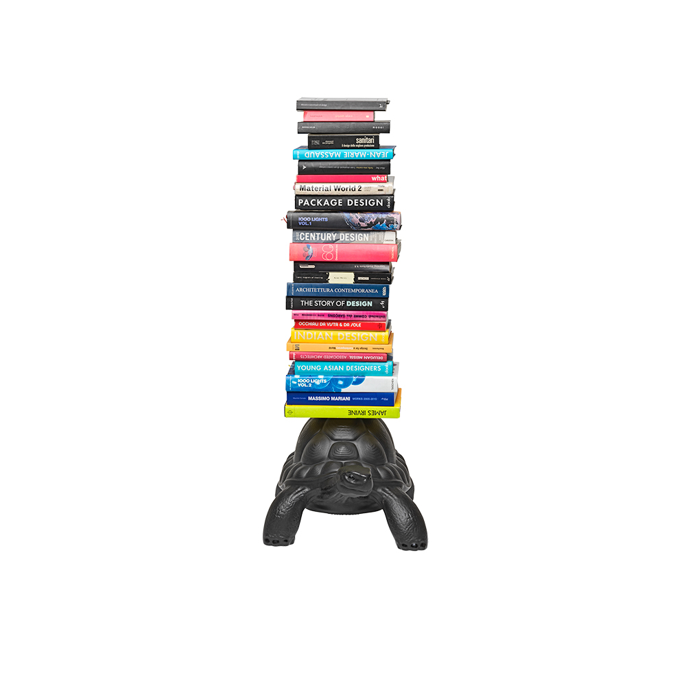 01a-qeeboo–piero-fasanotto-michele-branca–turtle-carry-bookcase–design-marcantonio–black