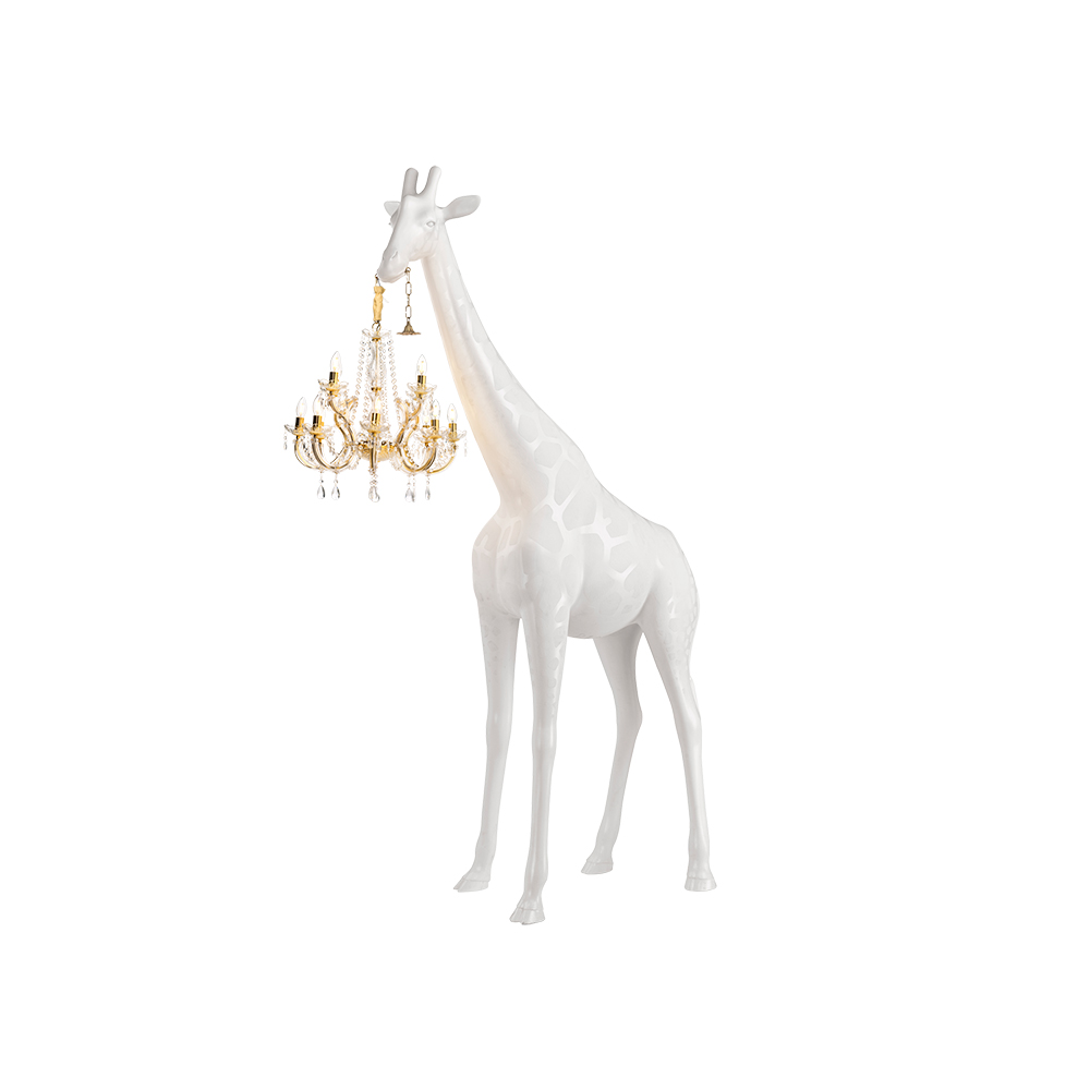 01c-qeeboo-piero-fasanotto-michele-branca-giraffe-in-love-m-indoor-design-marcantonio-white