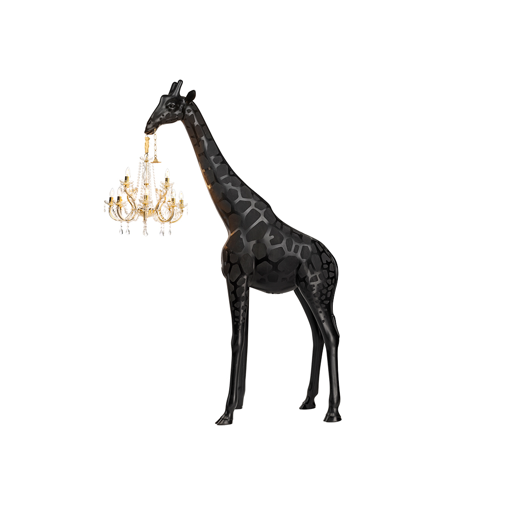 02a-qeeboo--piero-fasanotto-michele-branca--giraffe-in-love-M-indoor--design-marcantonio--black