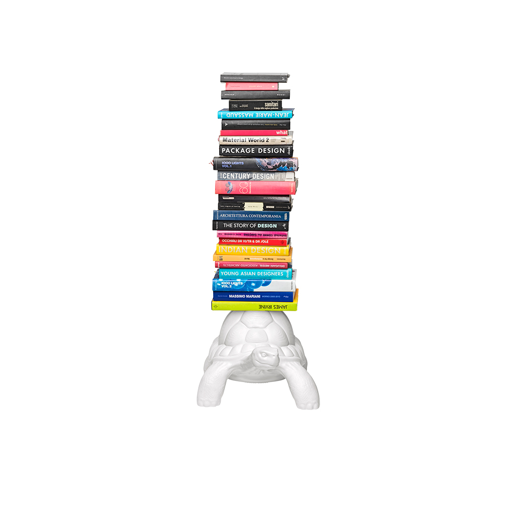 03a-qeeboo–piero-fasanotto-michele-branca–turtle-carry-bookcase–design-marcantonio–white