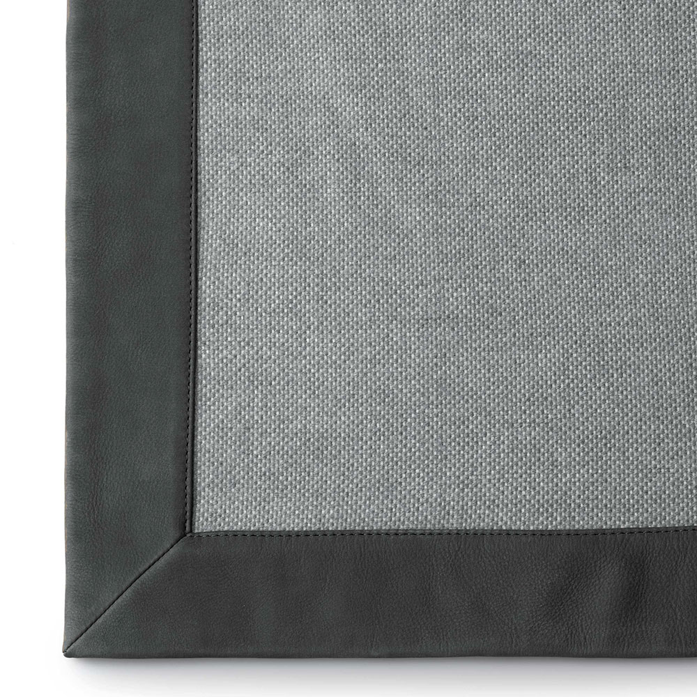 5facec14c3183_WRPlaid-Sand_corner-detail_grey_HR